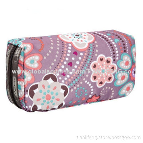 Rectangular Ladies' Cosmetic Bag